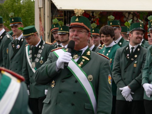 v009.jpg